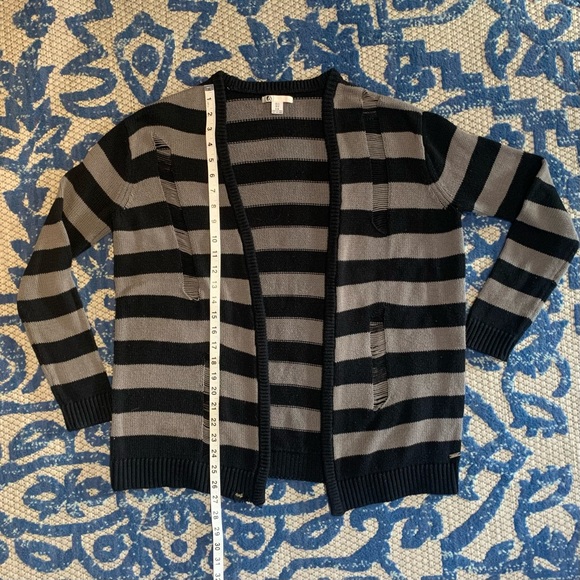 Volcom ~ striped cardigan ~ S - Picture 10 of 12